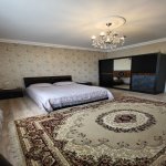 Kirayə (aylıq) 6 otaqlı Həyət evi/villa, Elmlər akademiyası metrosu, Badamdar qəs., Səbail rayonu 2