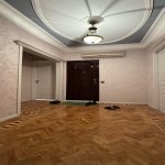 Продажа 4 комнат Вторичка, м. Эльмляр Академиясы метро, Ясамал район 1