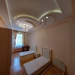 Kirayə (aylıq) 3 otaqlı Yeni Tikili, Xalqlar dostluğu metrosu, Nizami rayonu 8