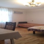 Аренда 3 комнат Вторичка, м. Эльмляр Академиясы метро, Ясамал район 17