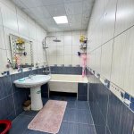 Продажа 3 комнат Вторичка, İnşaatçılar метро, пос. Йени Ясамал, Ясамал район 10