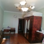Satılır 3 otaqlı Köhnə Tikili, Nəsimi metrosu, 6-cı mikrorayon, Zərifə Əliyeva adına park, Binəqədi rayonu 1