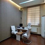 Satılır 10 otaqlı Ofis, Gənclik metrosu, Montin qəs., Nərimanov rayonu 4