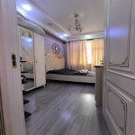 Kirayə (aylıq) 2 otaqlı Yeni Tikili Xırdalan 6