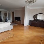 Satılır 4 otaqlı Köhnə Tikili, Badamdar qəs., Səbail rayonu 3
