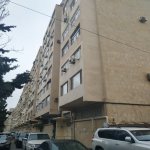 Kirayə (aylıq) 3 otaqlı Köhnə Tikili, Elmlər akademiyası metrosu, Yasamal rayonu 1