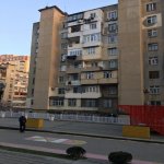 Продажа 3 комнат Вторичка, м. Мемар Аджеми метро, 9-ый микрорайон, Бинагадинский р-н район 1