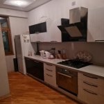 Kirayə (aylıq) 3 otaqlı Yeni Tikili, Elmlər akademiyası metrosu, Yasamal rayonu 5