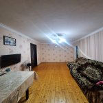 Продажа 2 комнатная Вторичка, 34 двор район 3