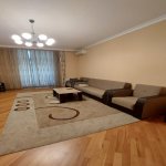 Kirayə (aylıq) 4 otaqlı Köhnə Tikili, Nizami metrosu, Yasamal rayonu 1