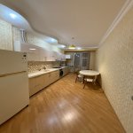 Kirayə (aylıq) 3 otaqlı Yeni Tikili, Memar Əcəmi metrosu, 3-cü mikrorayon, Nəsimi rayonu 5