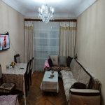 Satılır 3 otaqlı Köhnə Tikili, Neftçilər metrosu, 8-ci kilometr, Nizami rayonu 1