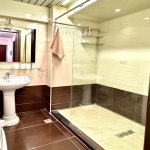 Аренда 3 комнатная Вторичка, м. 28 Мая метро, Бульвар, Сябаиль район 12