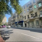Продажа 4 комнат Вторичка, м. 28 Мая метро, Академия Музыки , Насими район 1