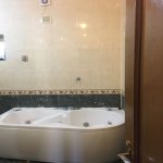 Satılır 8 otaqlı Həyət evi/villa, Badamdar qəs., Səbail rayonu 22