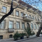 Satılır 4 otaqlı Köhnə Tikili, Sahil metrosu, Səbail rayonu 1