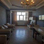 Kirayə (aylıq) 2 otaqlı Yeni Tikili, Azadlıq metrosu, 8-ci mikrorayon, Binəqədi rayonu 2