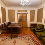 Kirayə (aylıq) 3 otaqlı Köhnə Tikili, İçərişəhər metrosu, Mərkəzi Univermaq, Yasamal rayonu 1