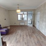 Kirayə (aylıq) 3 otaqlı Köhnə Tikili, 20 Yanvar metrosu, 9-cu mikrorayon, Binəqədi rayonu 1