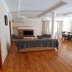 Satılır 6 otaqlı Həyət evi/villa, Badamdar qəs., Səbail rayonu 7