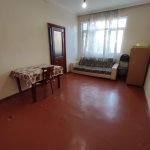 Kirayə (aylıq) 2 otaqlı Köhnə Tikili, Memar Əcəmi metrosu, 5-ci mikrorayon, Nəsimi rayonu 1