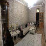 Satılır 2 otaqlı Köhnə Tikili, Memar Əcəmi - 2 metrosu, 4-cü mikrorayon, Nəsimi rayonu 1