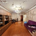 Продажа 2 комнатная Вторичка, 9-ый микрорайон район 7