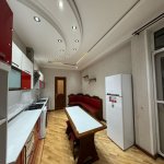 Kirayə (aylıq) 3 otaqlı Yeni Tikili, Tibb Universiteti, Nəsimi rayonu 5