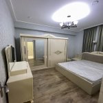 Kirayə (aylıq) 2 otaqlı Yeni Tikili, Qara Qarayev metrosu, 8-ci kilometr, Nizami rayonu 10