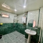 Продажа 2 комнат Вторичка, İnşaatçılar метро, пос. Йени Ясамал, Ясамал район 5