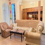 Kirayə (günlük) 3 otaqlı Köhnə Tikili, Sahil metrosu, Gənclik Mall, Səbail rayonu 9