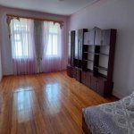 Kirayə (günlük) 5 otaqlı Yeni Tikili Şəki 12