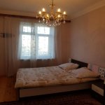 Kirayə (aylıq) 3 otaqlı Köhnə Tikili, Elmlər akademiyası metrosu, Yasamal rayonu 6