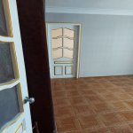 Kirayə (aylıq) 4 otaqlı Köhnə Tikili, Neftçilər metrosu, Nizami rayonu 9