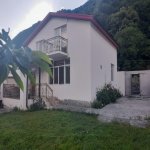 Kirayə (günlük) 5 otaqlı Həyət evi/villa Qax 1