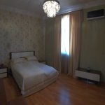 Satılır 8 otaqlı Həyət evi/villa, Badamdar qəs., Səbail rayonu 4