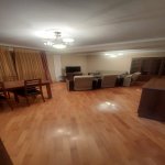 Kirayə (aylıq) 3 otaqlı Köhnə Tikili, Nizami metrosu, Yasamal rayonu 1