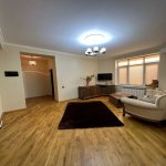 Satılır 6 otaqlı Həyət evi/villa, Badamdar qəs., Səbail rayonu 24