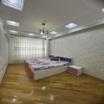 Kirayə (aylıq) 2 otaqlı Yeni Tikili, Azadlıq metrosu, 8-ci mikrorayon, Binəqədi rayonu 9