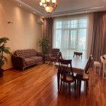 Kirayə (aylıq) 3 otaqlı Yeni Tikili, Nizami metrosu, Yasamal rayonu 1