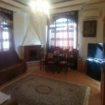Kirayə (aylıq) 2 otaqlı Köhnə Tikili, 28 May metrosu, Nəsimi rayonu 4