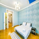Kirayə (aylıq) 4 otaqlı Köhnə Tikili, Sahil metrosu, Xalça Muzeyi, Səbail rayonu 28