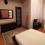 Kirayə (aylıq) 4 otaqlı Yeni Tikili, Gənclik metrosu, Nərimanov rayonu 14