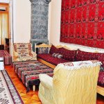 Kirayə (aylıq) 3 otaqlı Köhnə Tikili, İçərişəhər metrosu, Səbail rayonu 2