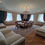 Satılır 8 otaqlı Həyət evi/villa, Badamdar qəs., Səbail rayonu 9