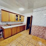 Продажа 2 комнатная Вторичка, 10-й микрорайон район 19