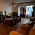 Kirayə (aylıq) 3 otaqlı Köhnə Tikili, Elmlər akademiyası metrosu, Yasamal rayonu 1