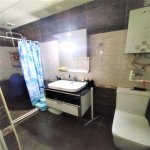 Kirayə (aylıq) 2 otaqlı Həyət evi/villa, Bayıl qəs., Səbail rayonu 6