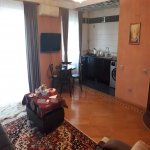 Посуточно 2 комнат Вторичка, м. 28 Мая метро, 28 Малл, Насими район 14