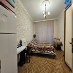 Kirayə (aylıq) 3 otaqlı Köhnə Tikili, Qara Qarayev metrosu, 8-ci kilometr, Nizami rayonu 12